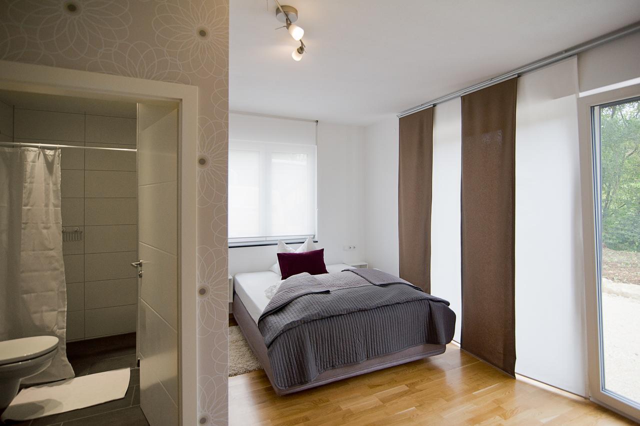 Hotel Apartment Am Arbach Eningen unter Achalm Habitación foto