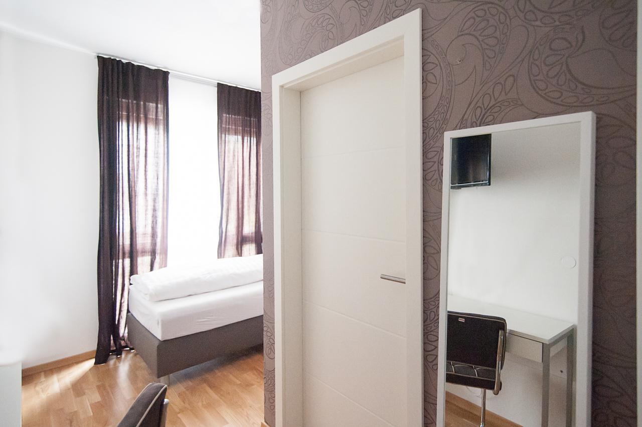 Hotel Apartment Am Arbach Eningen unter Achalm Habitación foto