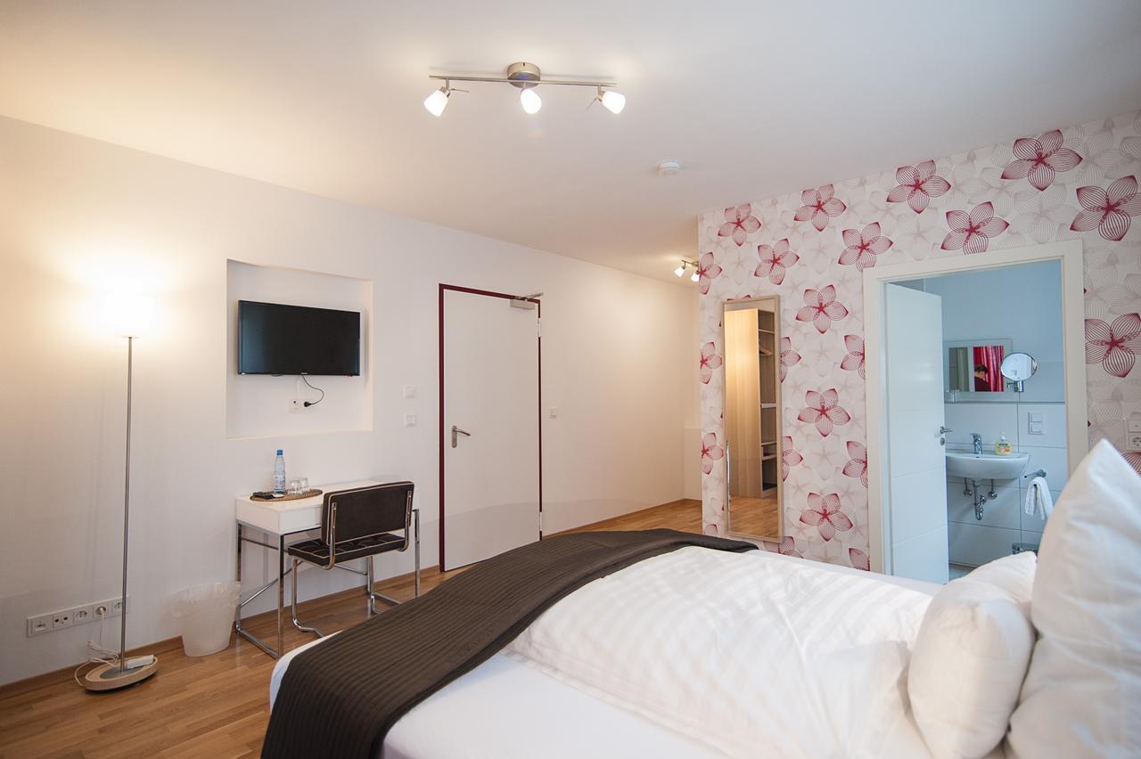 Hotel Apartment Am Arbach Eningen unter Achalm Habitación foto
